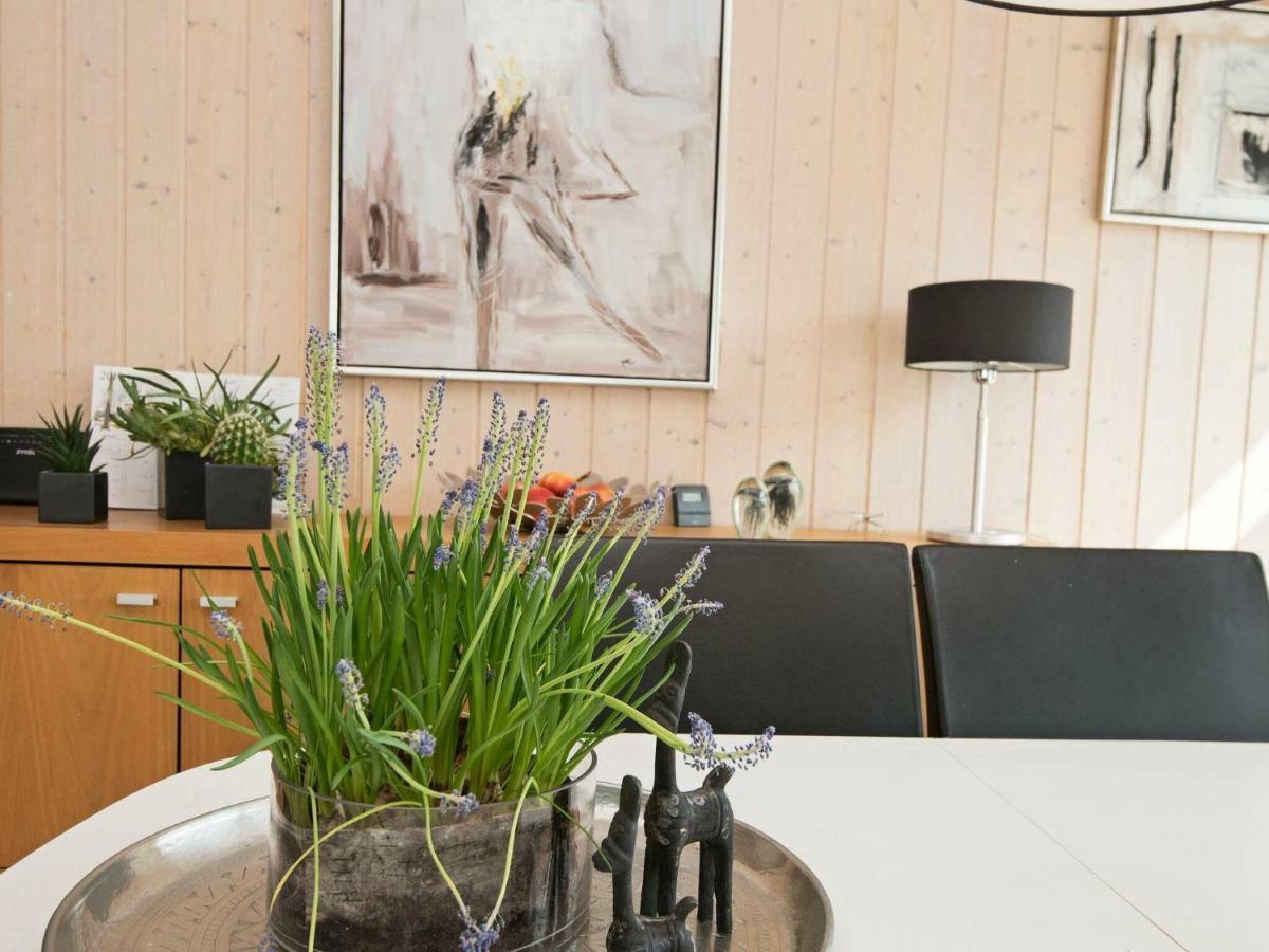 6 Person Holiday Home In Ebeltoft Exterior foto